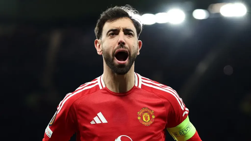 Bruno Fernandes xúc động khi đọc thư của người hâm mộ MU